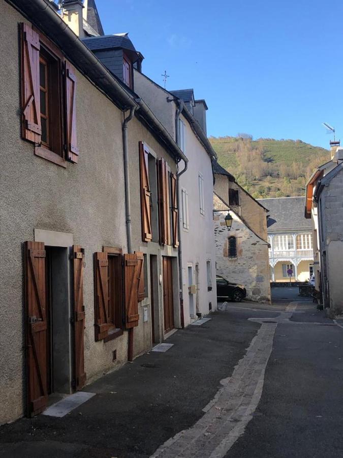 Agreable Maison Au Centre D'Arreau Pour 8 Pers Esterno foto