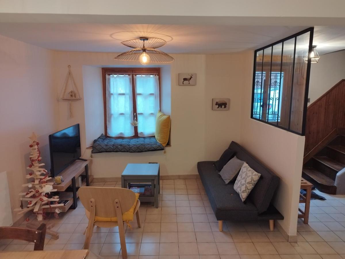 Agreable Maison Au Centre D'Arreau Pour 8 Pers Esterno foto